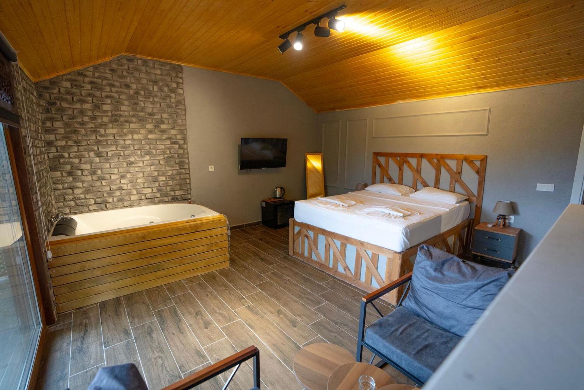 Tas Mahall Luxury Hotel Ağva 外观 照片